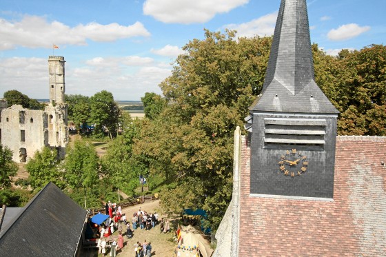 Château et Eglise de Folleville