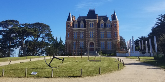 chateau