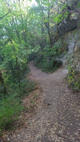 chemin après cascade