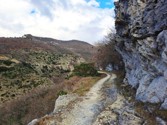 Chemin d'accès au Grand Pas