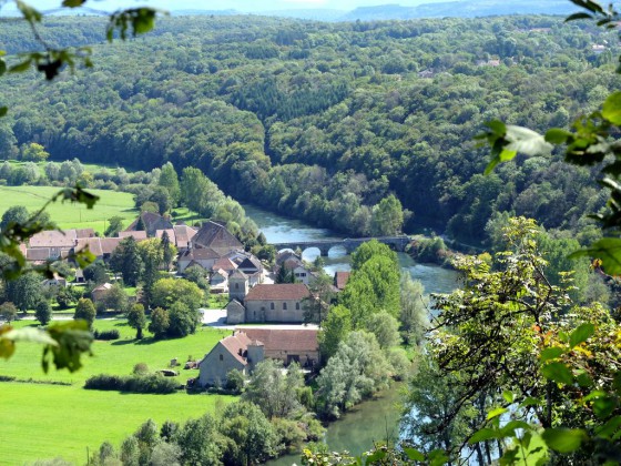 Chenecey : Le Village