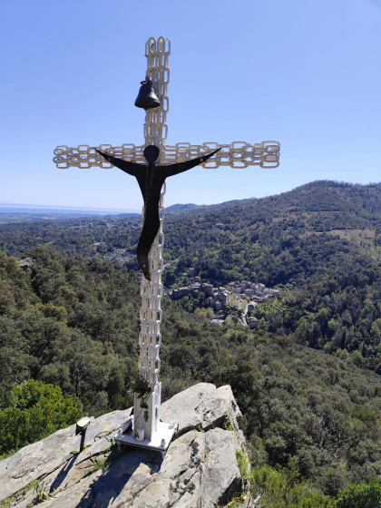 Christ en croix