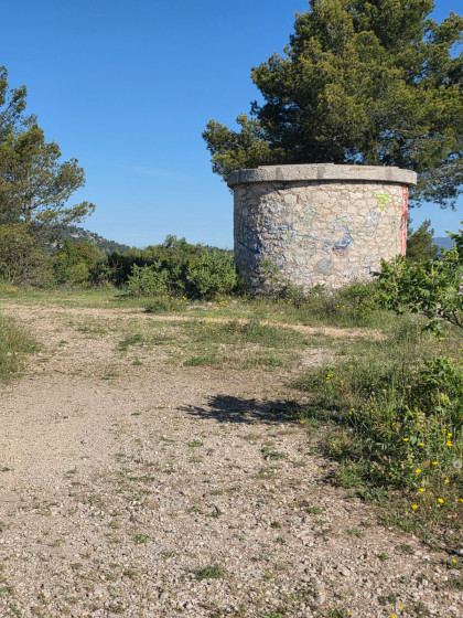 Citerne En Pierres