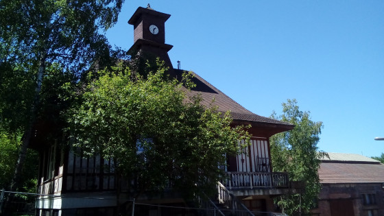Clocheton-horloge