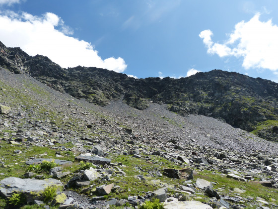 Le col des Bastillons est quelque part par là, tu le vois ?