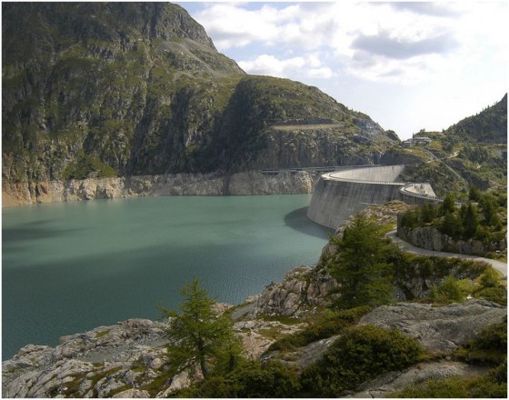 Col du Passet (1953m) et barrage d\'Emosson (Suisse)
