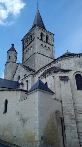Coll&eacute;giale Saint-Gorges
