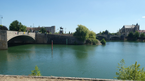 Confluence Seine-Yonne à Montereau
