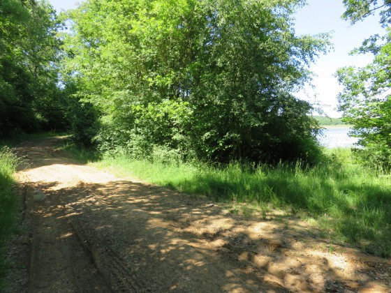 Continuer le GR sur la droite