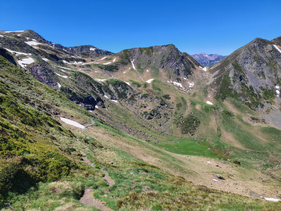 Crête Col d\'Ayous-Larry-Las Très Pendettes depuis le Col d\'Aas de Bielle