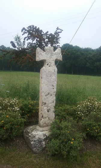 Croix de pierre