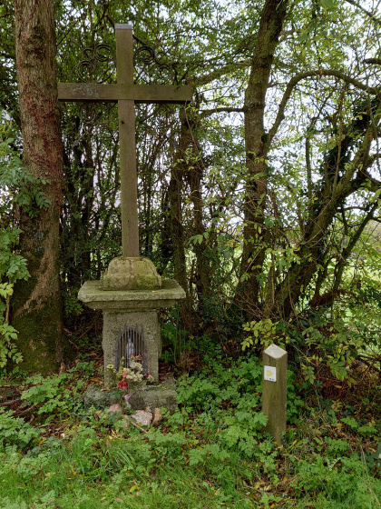 Croix du chemin des étangs