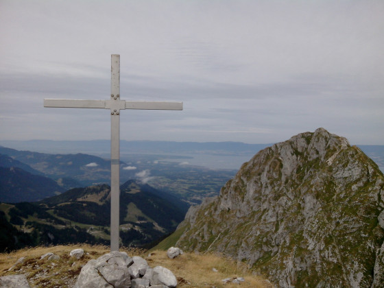 Croix sommitale