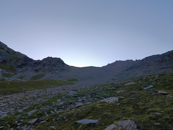 Dans la montée