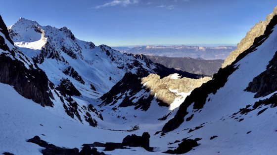 Dans le haut du couloir montant au Col Nord du Gleyzin