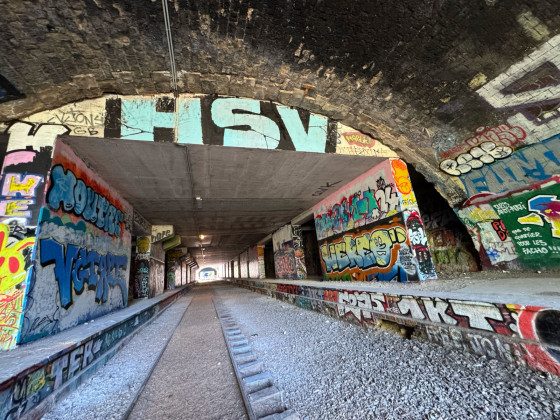 Dans le tunnel de la petite ceinture