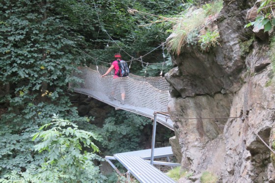 Dans les gorges