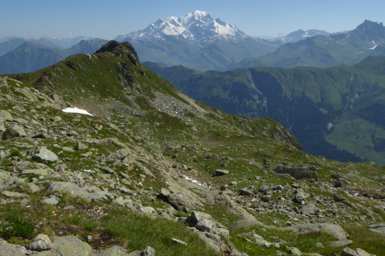De la crête sommitale du Grand Mont