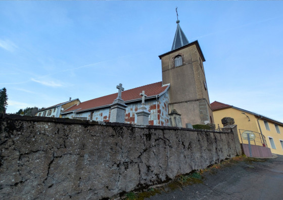 De retour au centre du village