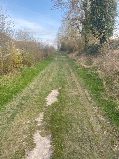 début du chemin de la vallée de l\'écu de France