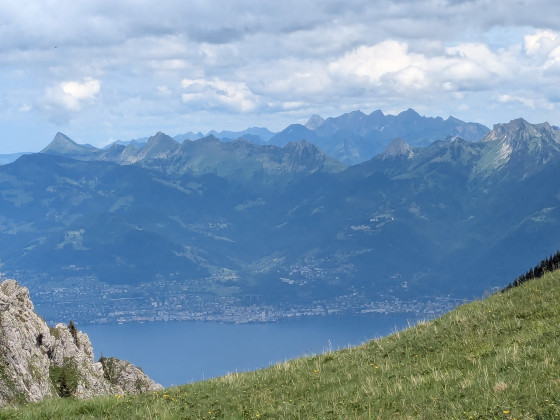 Découverte du lac Léman après le col de Pavis