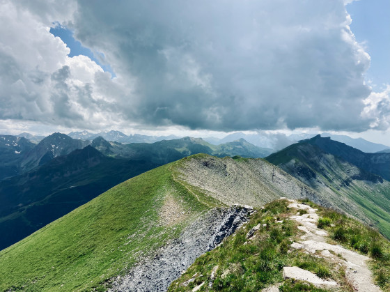Depuis le Mont Joly, la crête vers l'Aiguille Croche