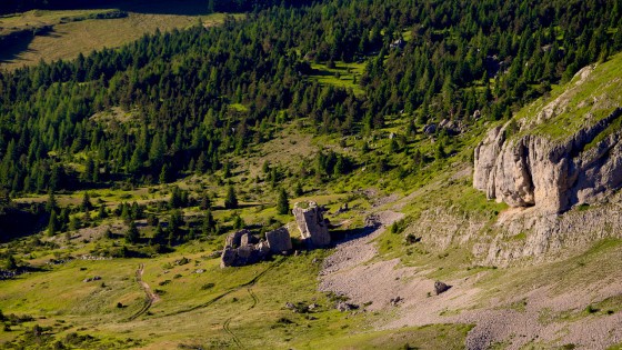 Depuis le Puy, la Pierre Baudinard