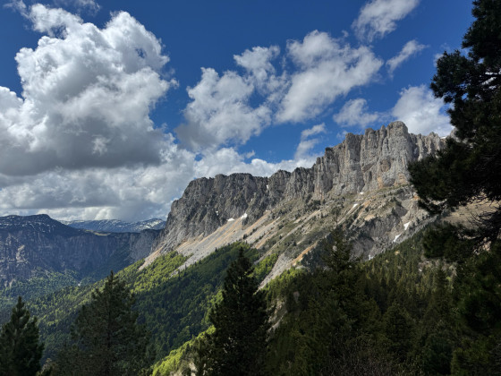 Descente du col de l\'Aupet direction Richardière