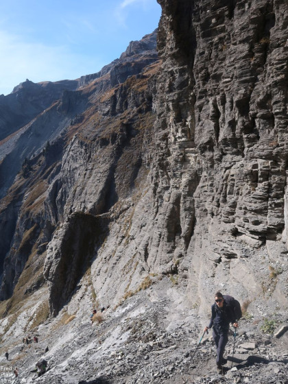 descente par la chemin&eacute;e des Egratz