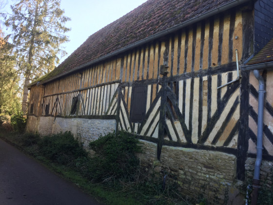 Détails de colombages au Bas de Cléville