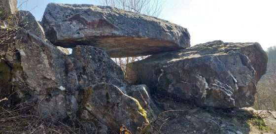 Dolmen d'Azy