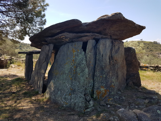Dolmen de la Creu d'en Cobertella