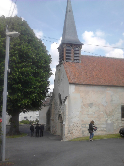 Eglise d\'Etampes sur Marne