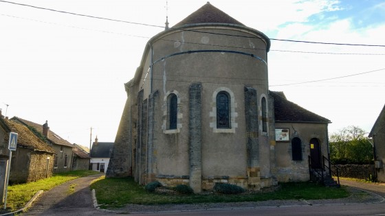 Eglise et crypte d'Alluy