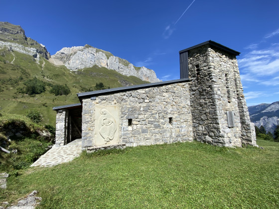 Eglise proche du refuge