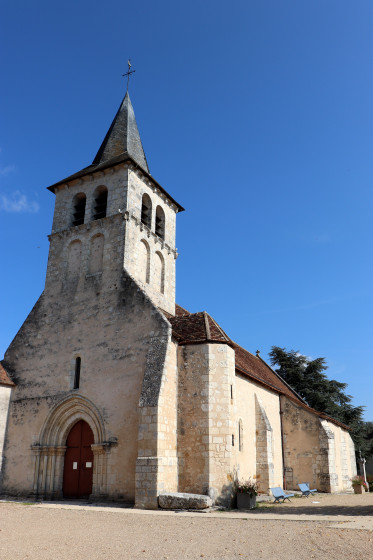 Eglise Saint-Ambroise de Douadic