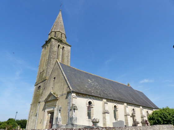 Eglise Saint-Pierre à Carcagny