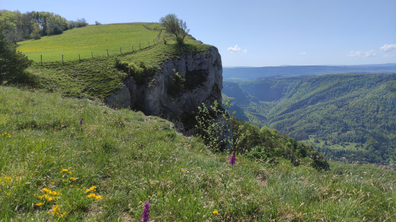 En arrivant sur la roche de Hautepierre