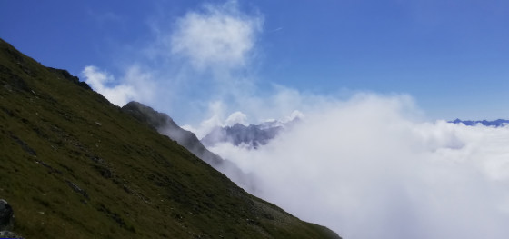 Vue depuis l\'arête alt 2080