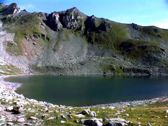 En descendant du Meidpass, près du lac Meidsee