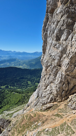 En montant au col des deux Soeurs