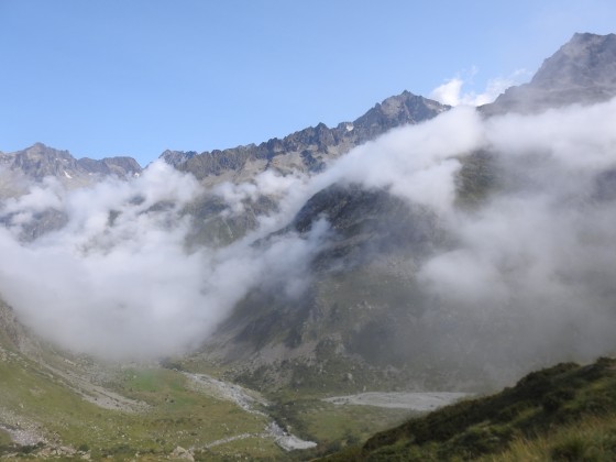 En montant au refuge de Vallonpierre