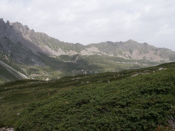 En montant vers les lacs Jovets