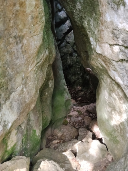 entée de la grotte