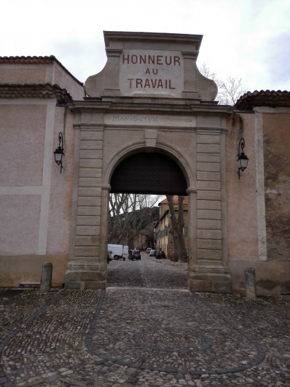 Entrée de la manufacture royale