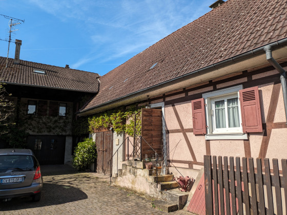 Entrée de maison décorée