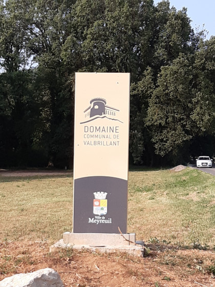 Entrée du domaine