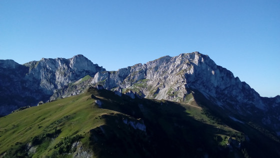 Faces Nord des deux sommets d'Oche