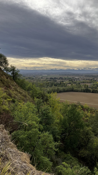 Falaises au dessus de l'Ari&egrave;ge