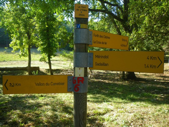 Font de l \'Orme, pancartes pour  les Néophytes
